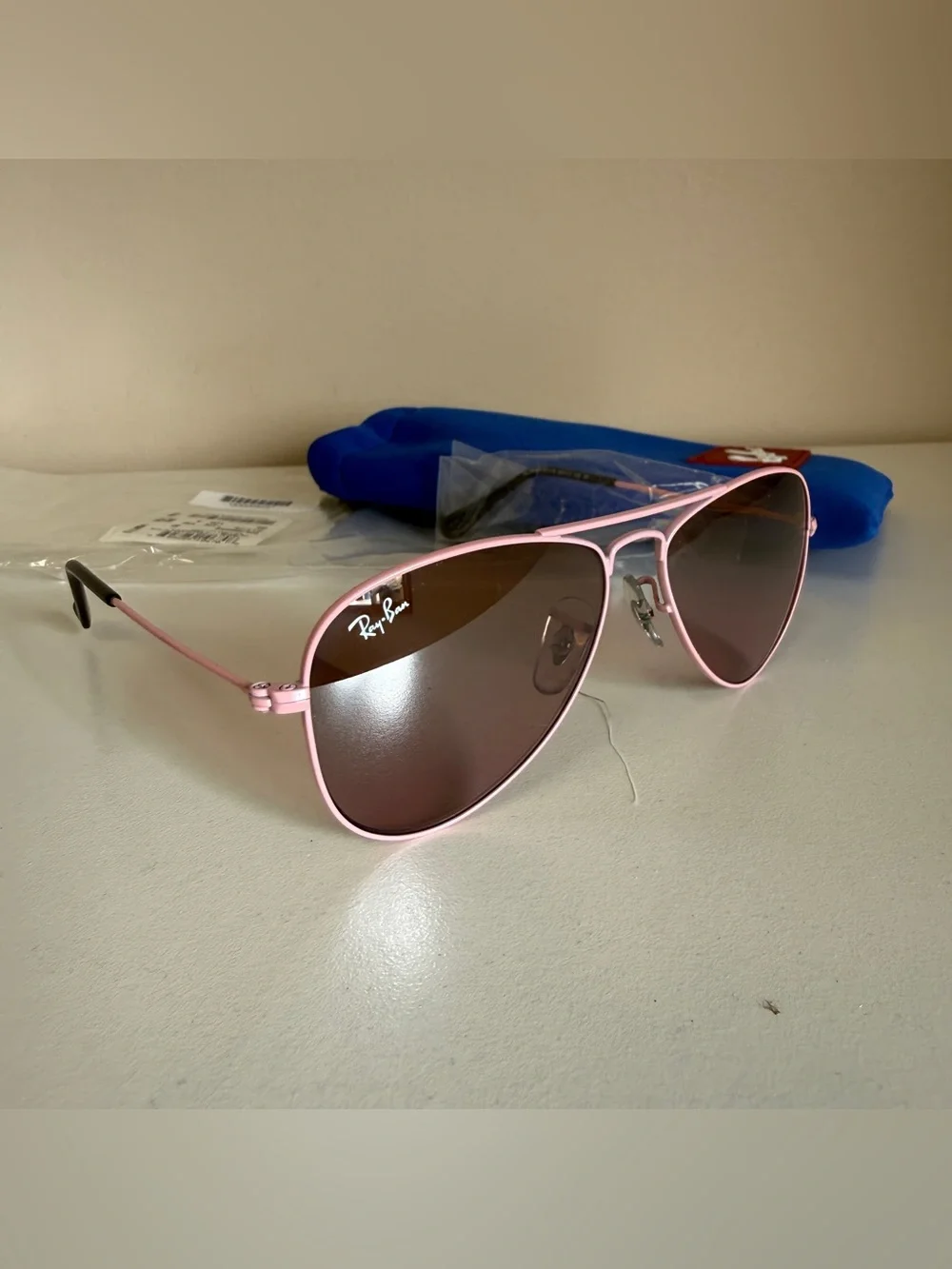 Ray-Ban Kids Pink Aviator Sunglasses with Blue Pouch ORJ9506S 211/7E